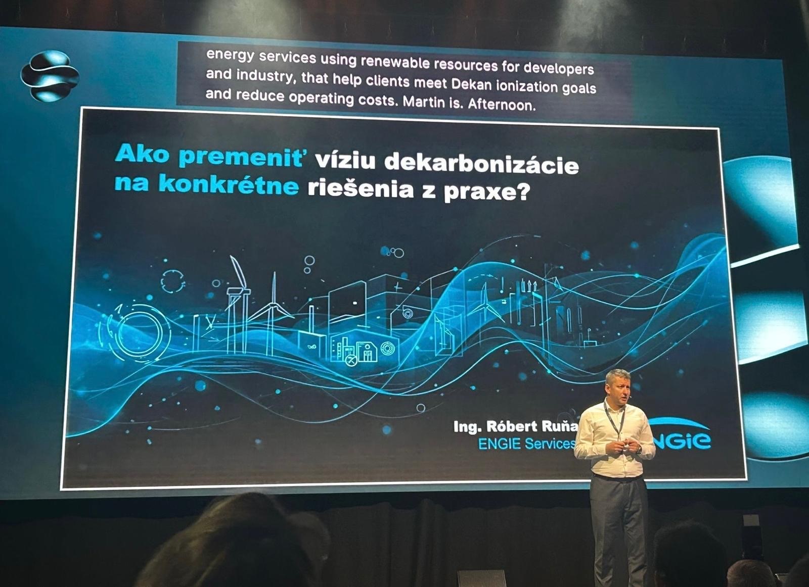 Prednáška Róbert Ruňanin: Ako premeniť víziu dekarbonizácie na konkrétne riešnia z praxe?